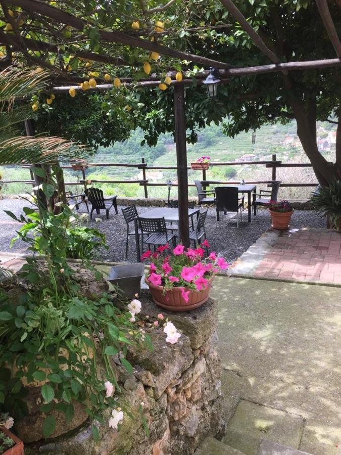 Agriturismo I Lamoi Finale Ligure Bagian luar foto